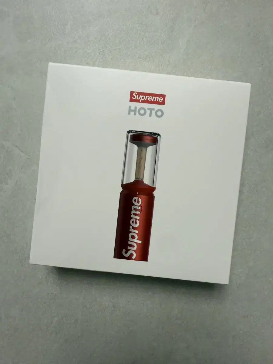 Supreme HOTO Camp Light レッド2 Fall/Winter 2025 Preview – Supreme